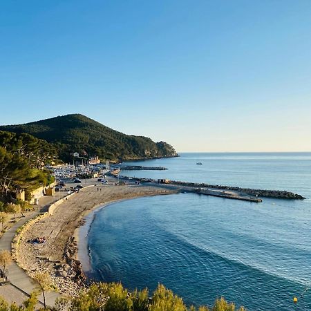 Studio Cosy En Bord De Mer Saint-Cyr-sur-Mer Ngoại thất bức ảnh