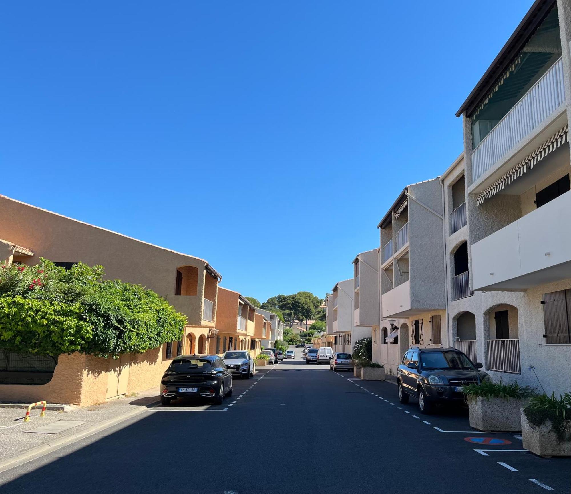 Studio Cosy En Bord De Mer Saint-Cyr-sur-Mer Ngoại thất bức ảnh